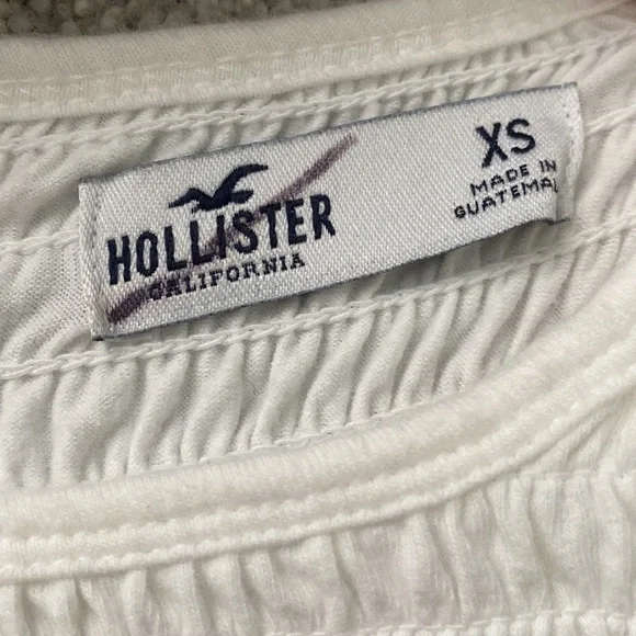 Hollister white crop top - Picture 2 of 2